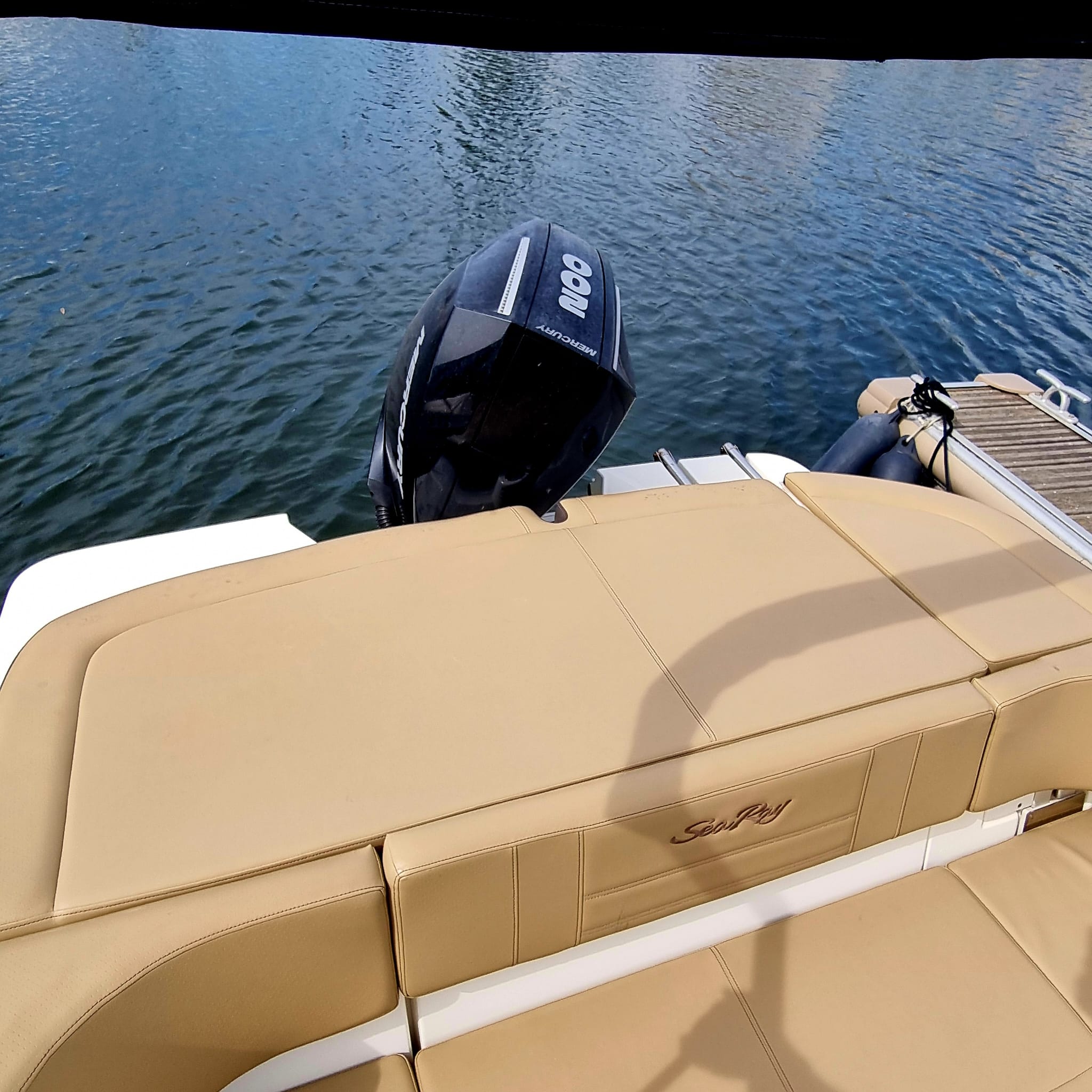Photo Sea Ray 210 HB